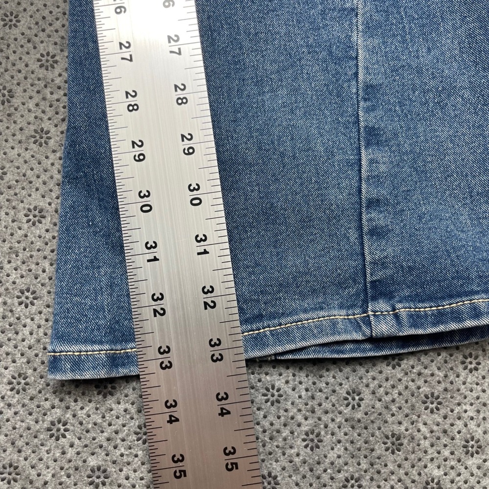 NEW True Religion Joey Mid Rise Flare Jeans Neptune Wash Blue Size 29 - W32xL33 - Picture 8 of 12